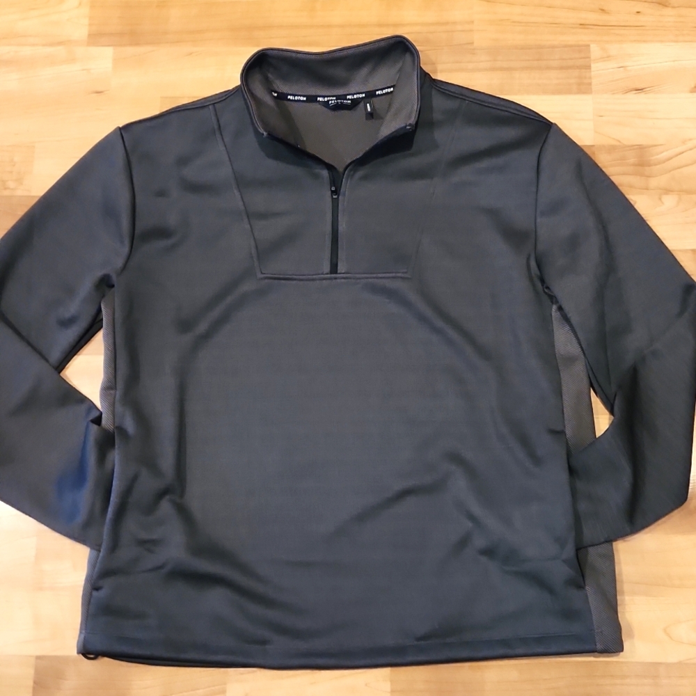 🆕️ Peloton 1/2 Zip Pullover